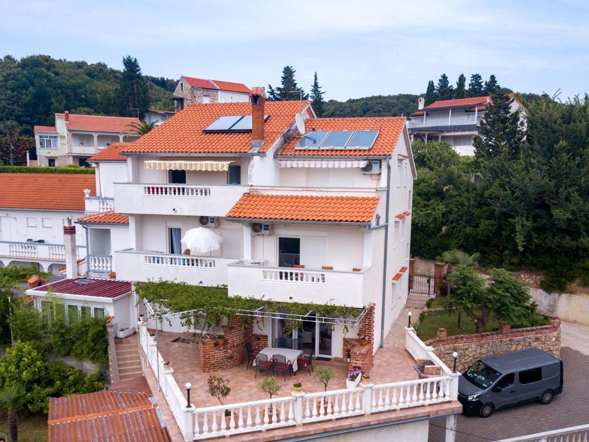 Apartments Bajcic Kampor Exterior photo